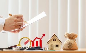 Thủ tục vay thế chấp ngân hàng tuy nhiều bước nhưng nếu chuẩn bị kỹ từ đầu, bạn hoàn toàn có thể rút ngắn thời gian xét duyệt và nhận vốn nhanh chóng. Hãy chuẩn bị hồ sơ đầy đủ, minh bạch và so sánh nhiều ngân hàng trước khi quyết định. Đặc biệt, hãy tính toán kỹ khả năng tài chính để đảm bảo rằng khoản vay trở thành đòn bẩy kinh tế, chứ không phải gánh nặng.