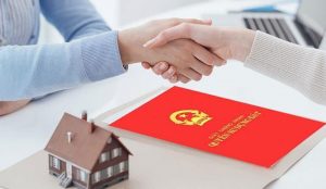 Vay vốn Agribank thế chấp sổ đỏ là lựa chọn an toàn cho những ai cần khoản vay lớn với lãi suất hợp lý. Tuy nhiên, để được duyệt nhanh và tránh rủi ro, bạn cần chuẩn bị hồ sơ kỹ lưỡng, hiểu rõ quy trình, đồng thời có kế hoạch tài chính dài hạn.